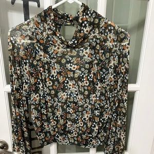 Free People womens floral long sleeve blouse size S Lined Inside High Neck